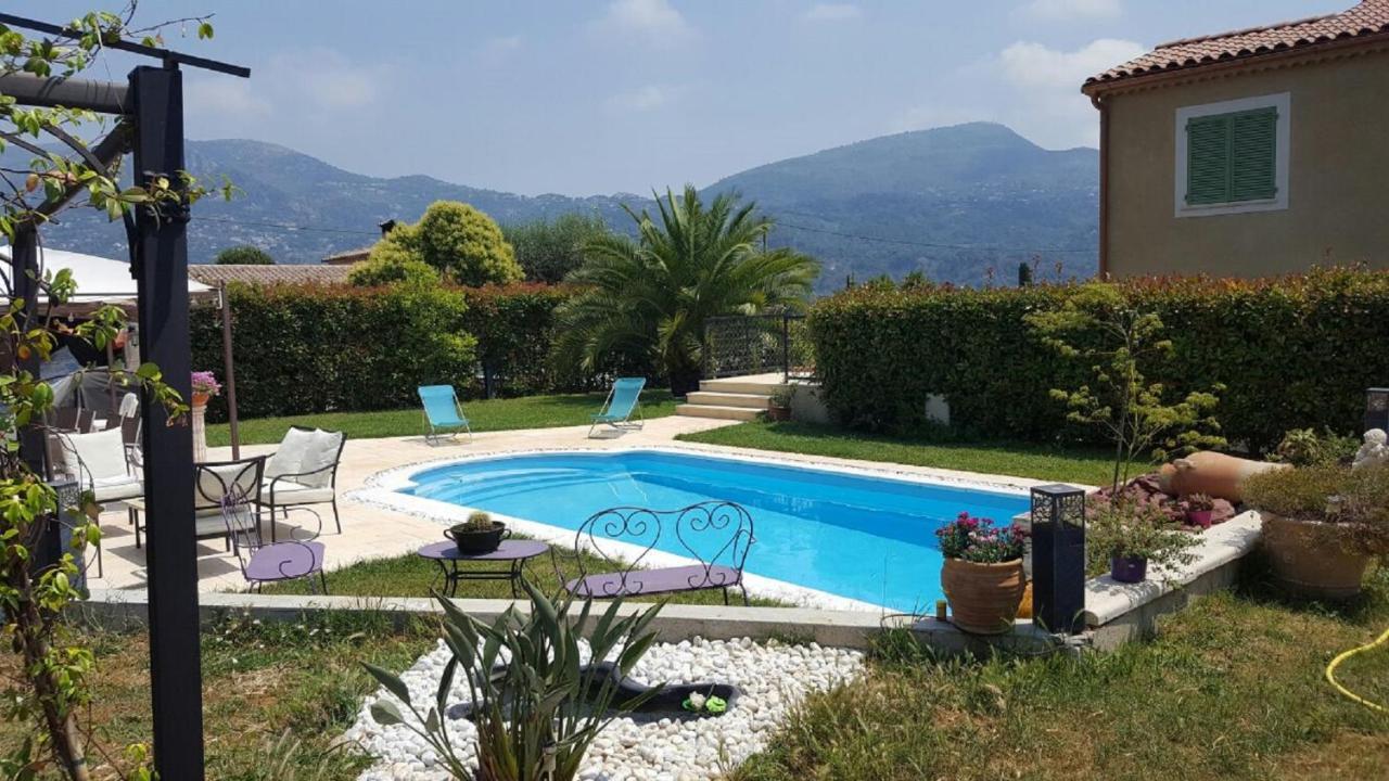 Coin Azur des amoureux Carros Extérieur photo